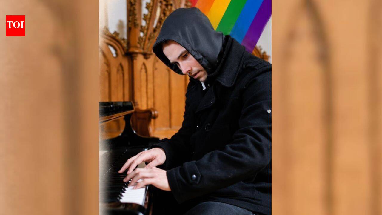 In January 2024, a homeless man played piano at a church in UK on a freezing night; 2 years after his video went viral, he has raised $50,000 for charity and found a home