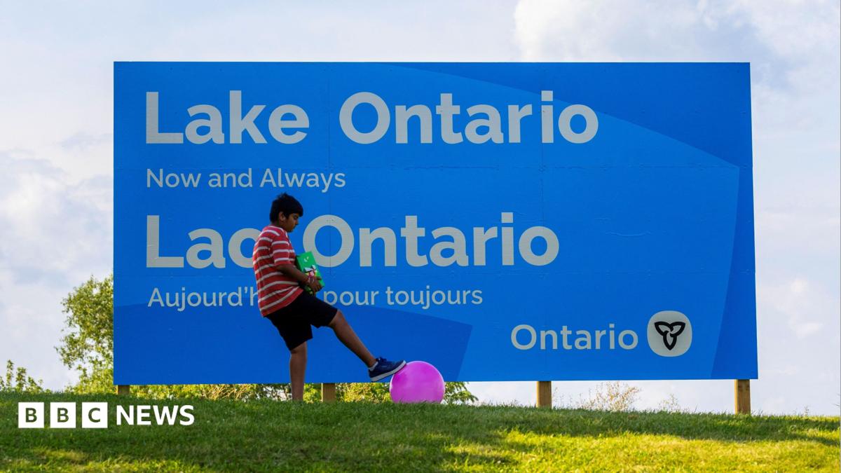 Apple Maps changes Lake Ontario to Lake America after Trump order