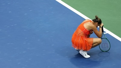Aryna Sabalenka's wild US Open meltdown after defeat: Racquet smashed, cameraman vented at, choked back tears