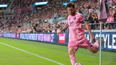 Lionel Messi, Harry Kane, Kylian Mbappe headline shortlist for Ballon d'Or; Putellas leads women's contenders