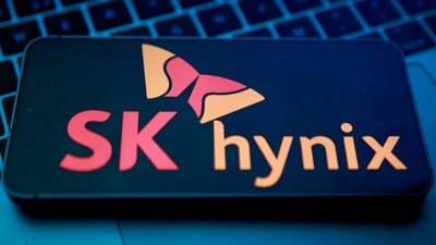 Why is SK Hynix considering Intel's Ohio factory for US AI memory production?