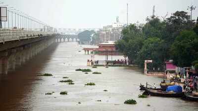 Ganga rises above 'highest flood mark' in Patna; several low-lying areas face inundation risk | India News