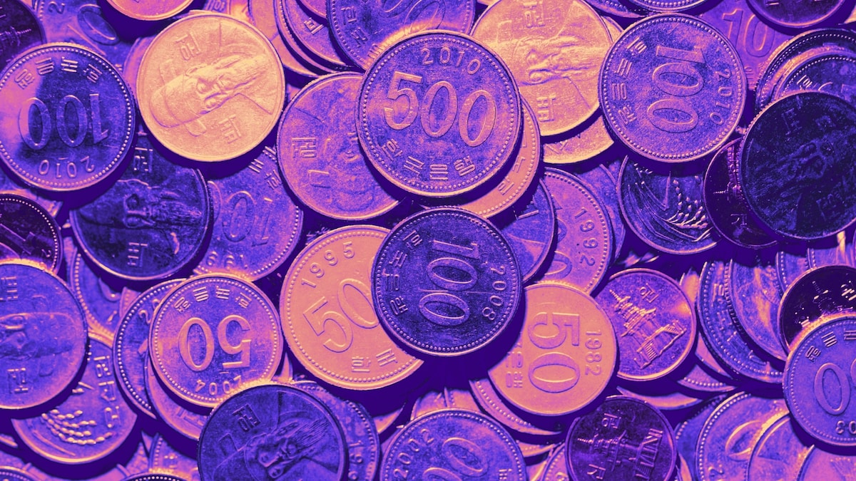 Korean Won climbs to two-year high with rally momentum at extremes