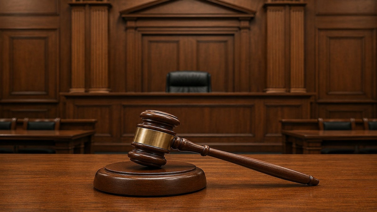 Delhi HC dismisses UltraTech plea against Builders Association's Inclusion in CCI cement probe