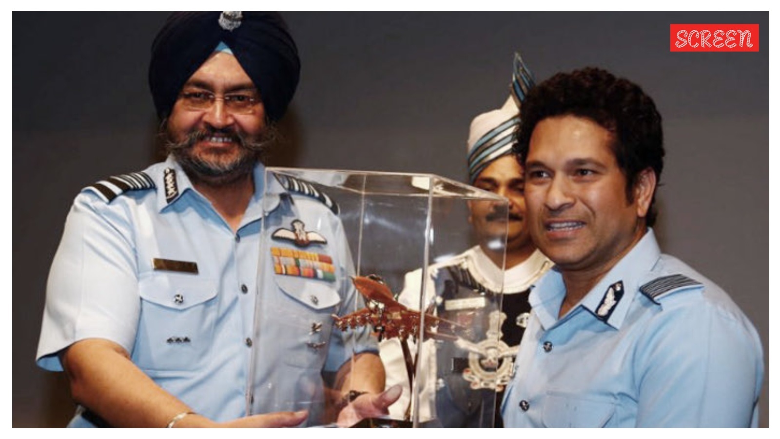 ‘Safed Sagar dumbed down certain things’: Ex Air chief, Sachin Tendulkar praise series | Web-series News