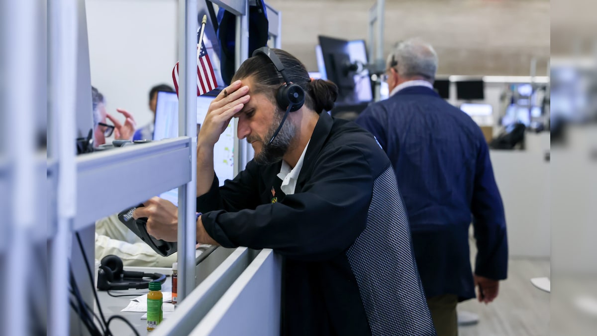 Stocks are starting out September under pressure. Bank of America zeroes in on key level
