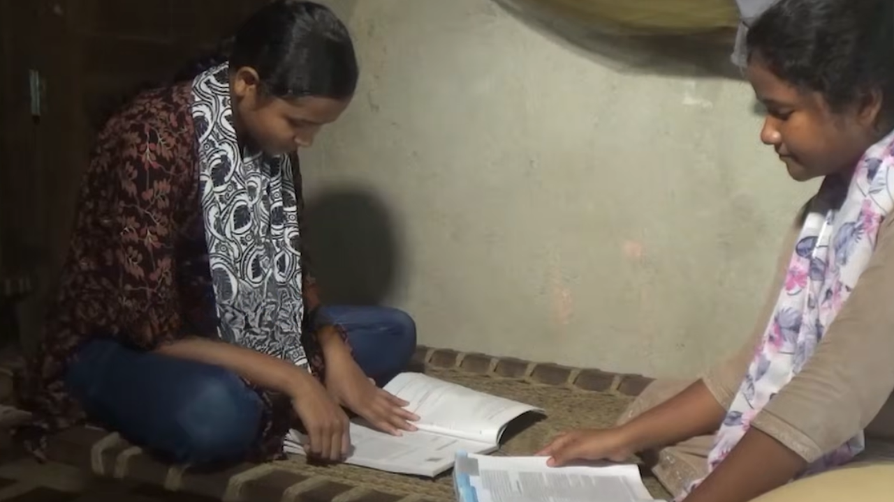 ‘There was no proper mobile network near our home’: These two Odisha sisters climbed hilltops to study, cleared NEET 2026 together without coaching