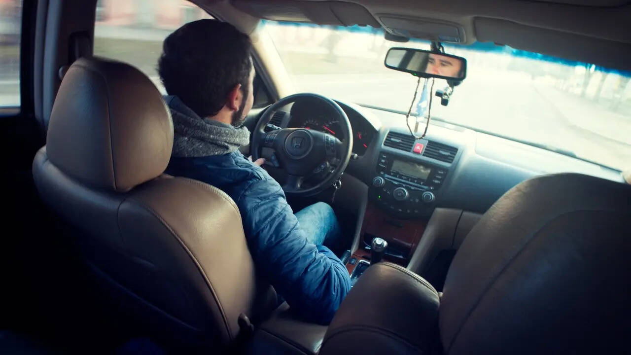 10 dirtiest spots in your car you never think to clean
