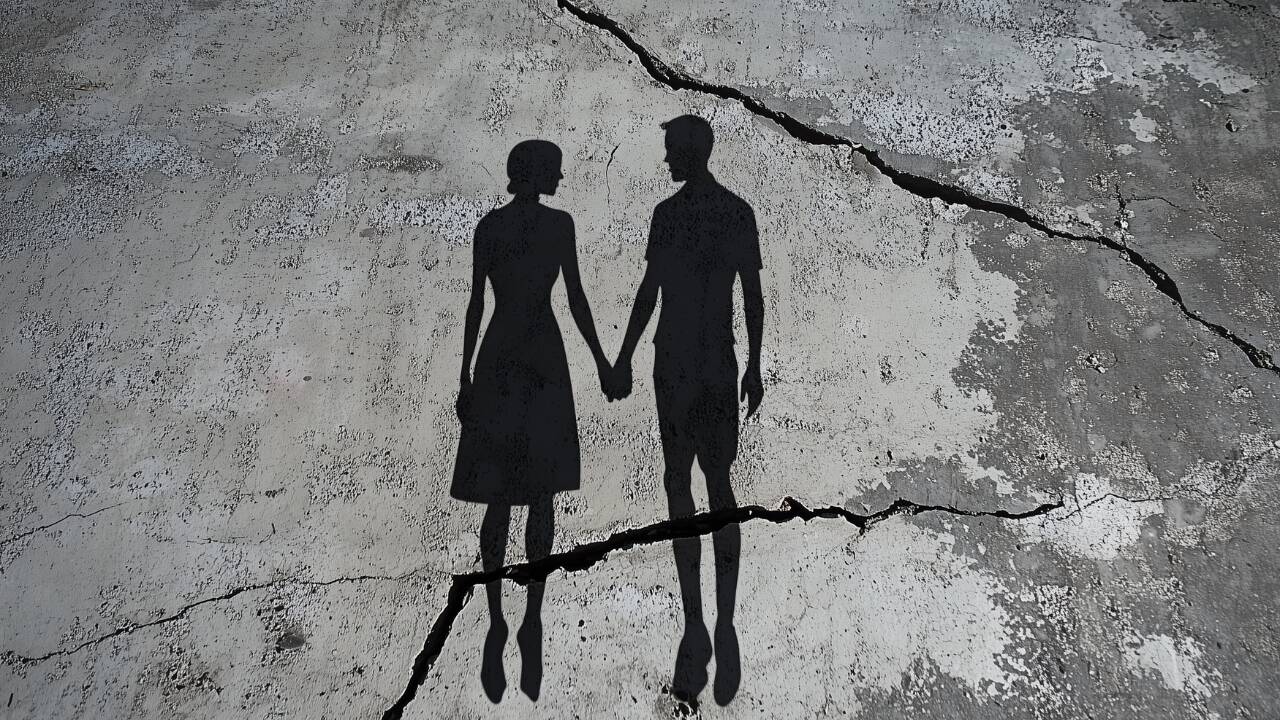5 subtle signs your relationship has quietly become one-sided