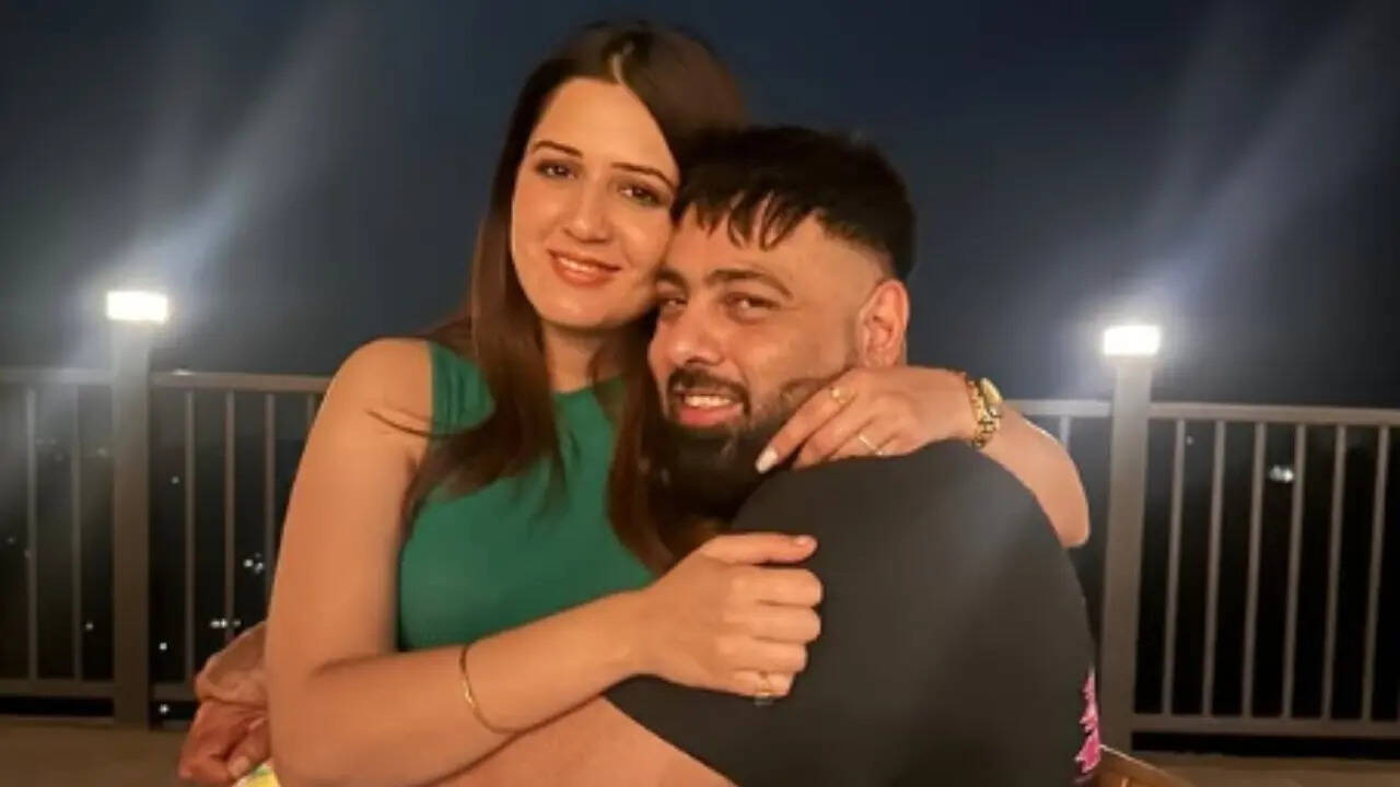 Isha Rikhi hints at ‘physical, emotional, social cheating’ after Badshah split