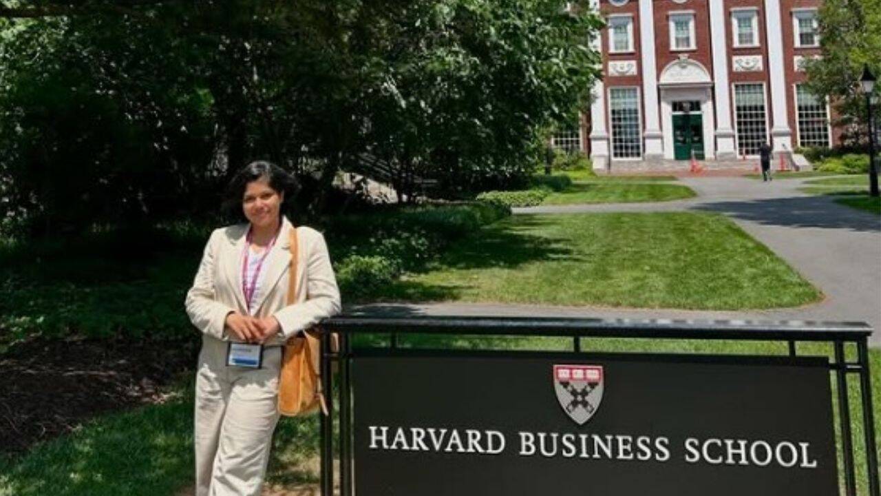 “I cried in my office”: After 3 H-1B rejections and degrees from Duke & Harvard, woman leaves US after 4 years ,“Thank you, America, for the education, growth and heartbreak”