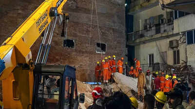 Satya Niketan building collapse puts Delhi’s ageing real estate stock under scrutiny |