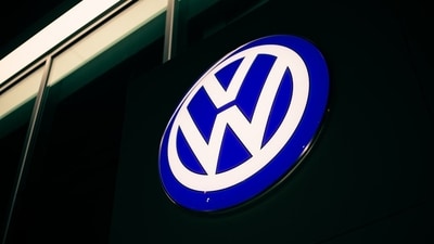 VW’s surprise job-slashing deal is a big win for its bosses