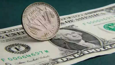 Rupee slips to 94.95 as crude nears $100 amid intensifying US-Iran tensions