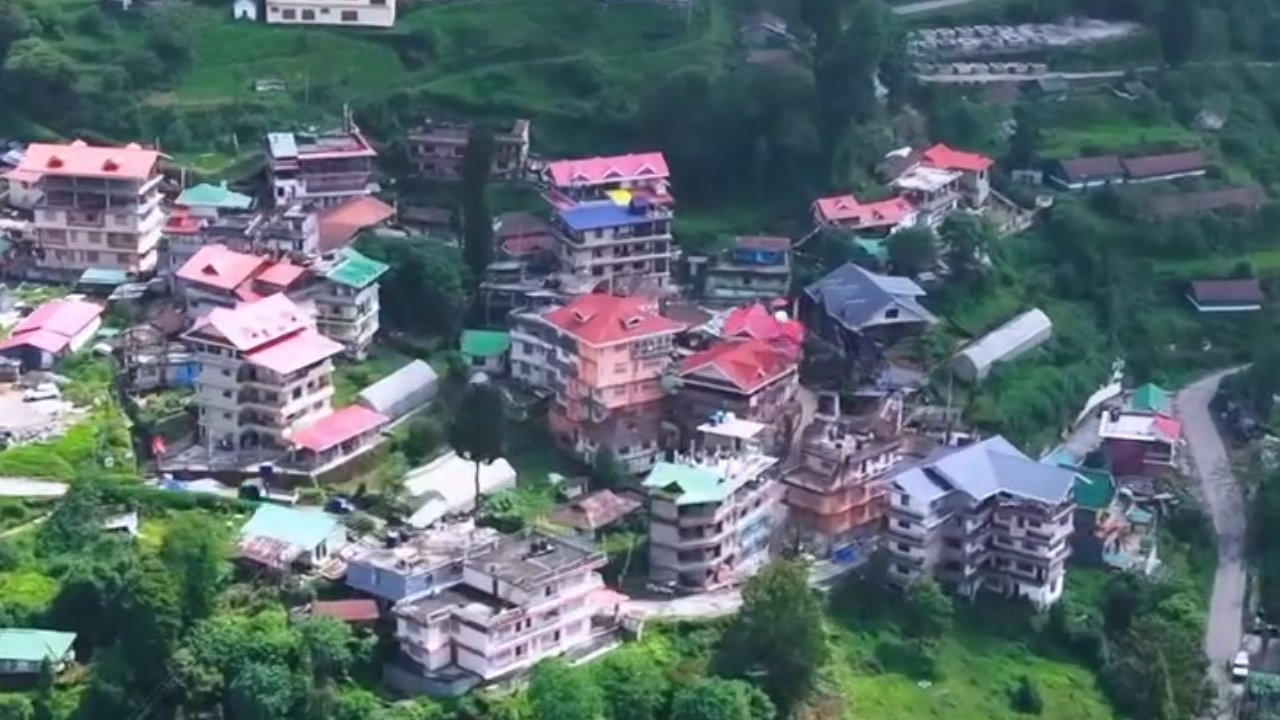 17 women, 300+ families, and zero public dustbins: How one Himalayan village tackled garbage and became one of the cleanest in India